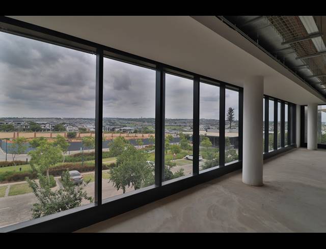 440M² OFFICE TO LET IN WATERFALL